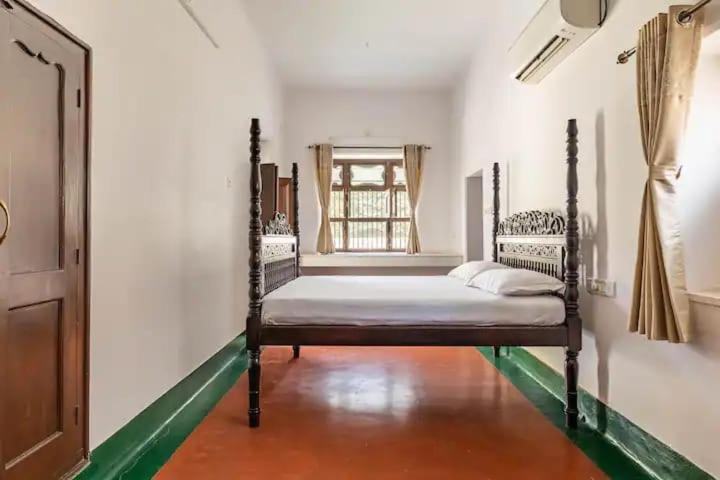 Laxmi Nivas 1949 Bed & Breakfast Secundurabad Exterior photo