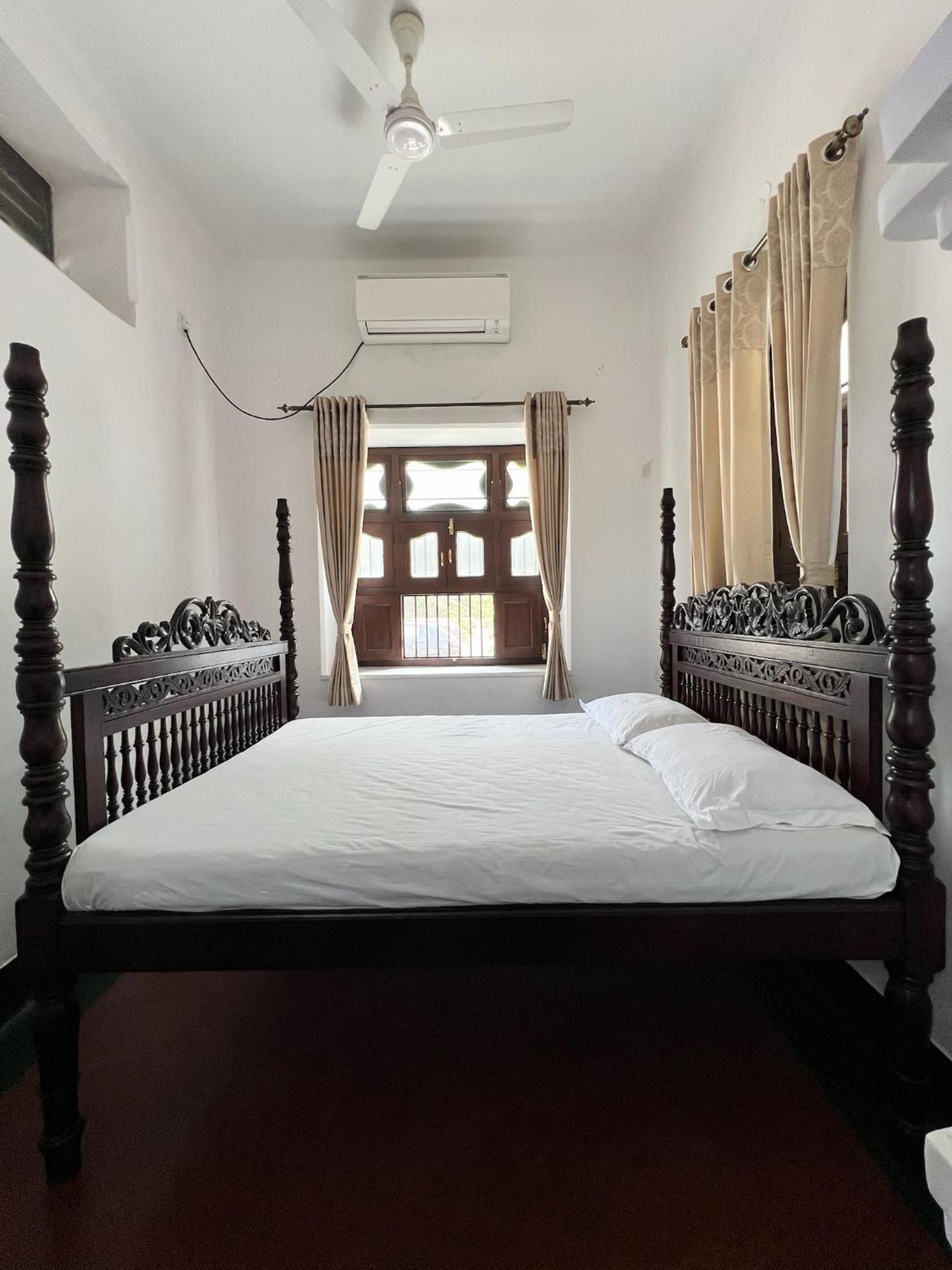 Laxmi Nivas 1949 Bed & Breakfast Secundurabad Exterior photo